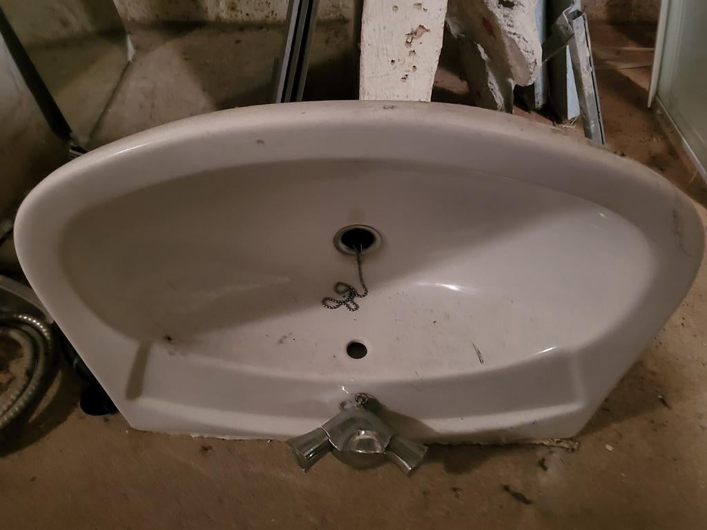 Dimensions du lavabo avec robinet Grohe (voir photos), Maison & Meubles, Enlèvement ou Envoi