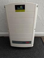 Omvormer zonnepanelen, Doe-het-zelf en Bouw, Zonnepanelen en Toebehoren, Ophalen, Zo goed als nieuw