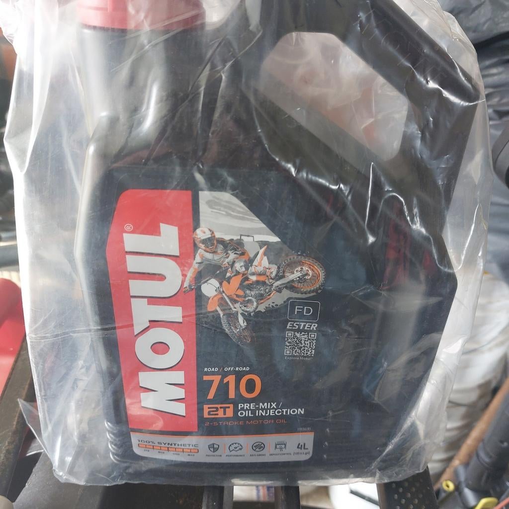 Testeur Motul 710 4L 2T, Motos, Accessoires | Autocollants, Enlèvement ou Envoi