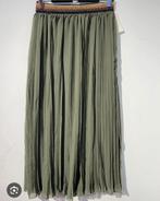 Jupe longue,olive ,petits plis fluides, T L, Enlèvement