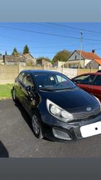 Kia rio 2012 bien lire l’annonce avant de me contacter svp, Autos, Achat, Cabriolet, Boîte manuelle, Noir