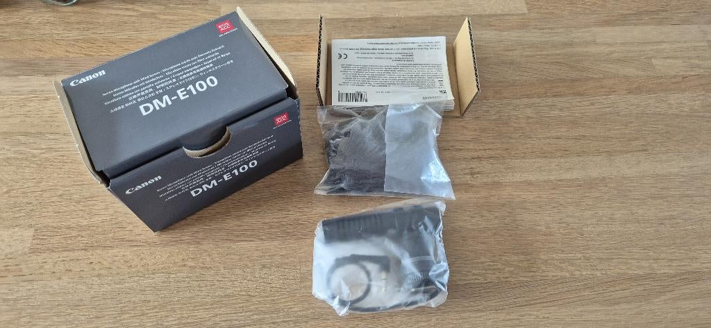 Canon DM-E100 microfoon voor camera, Audio, Tv en Foto, Foto | Lenzen en Objectieven, Verzenden, Nieuw, Accessoires