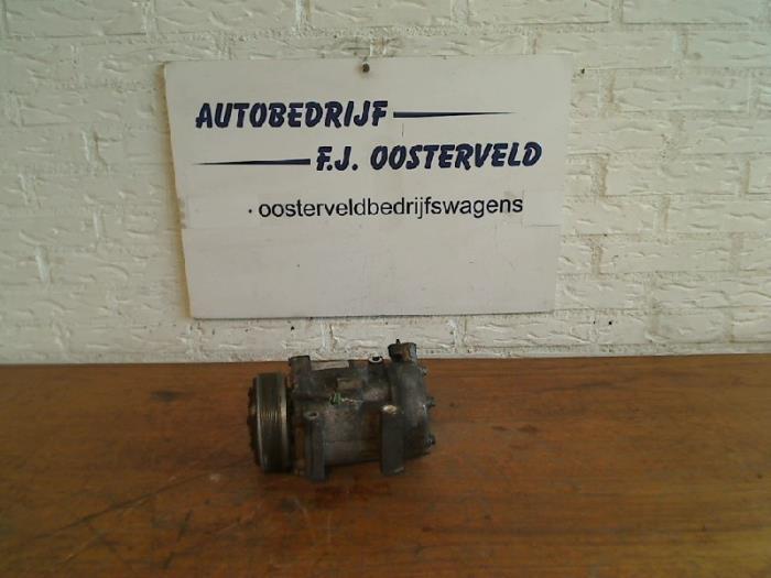 Pompe clim d'un Peugeot Partner, Autos : Pièces & Accessoires, -, 3 mois de garantie, Utilisé, -