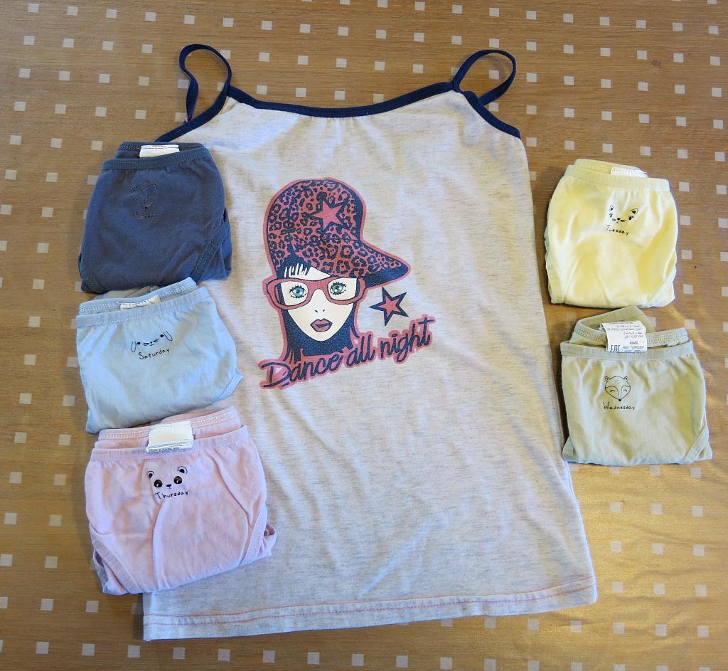 Lot de sous-vêtements 11-12 ans (146-152), TBE, Enlèvement ou Envoi, Utilisé, Fille, Vêtements de nuit ou Sous-vêtements