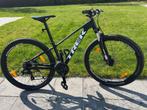 TREK MARLIN 5 T13.5 ZWART, Vélos & Vélomoteurs, Enlèvement, Comme neuf, 24 pouces ou plus