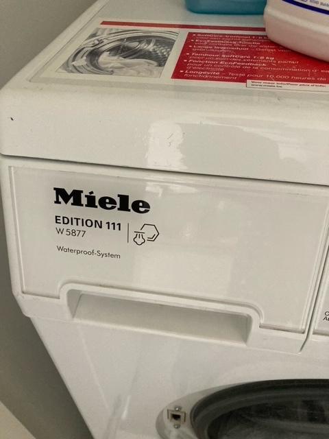Miele W 5877 wasmachine, Elektronische apparatuur, Droogkasten, Gebruikt, Overige typen, Voorlader, 6 tot 8 kg, Ophalen