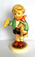 Hummel - Goebel jongen - 239/c, Enlèvement ou Envoi, Hummel