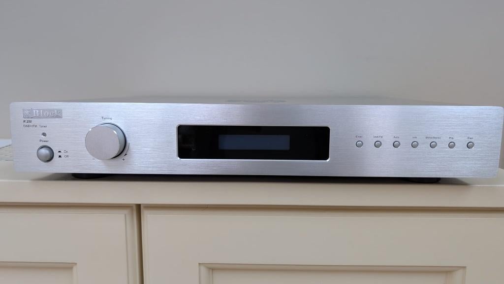Block R250 - DAB+/FM Tuner -Digitale radio in Hifi-kwaliteit, Audio, Tv en Foto, Tuners, Zo goed als nieuw, Ophalen of Verzenden
