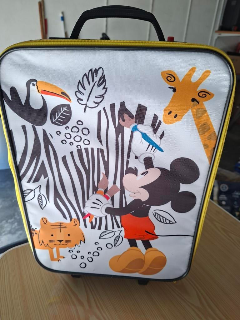 Reiskoffer disney trolley, Ophalen