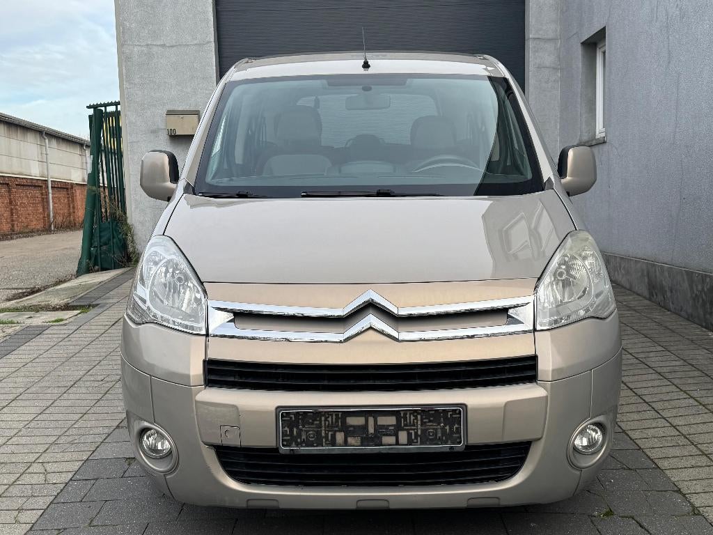 ♿🦼🦽 Fauteuil roulant CITROËN BERLINGO 1.6D 2010 TPMR PMR, Entreprise, Boîte manuelle, Entretenue par le concessionnaire, Beige