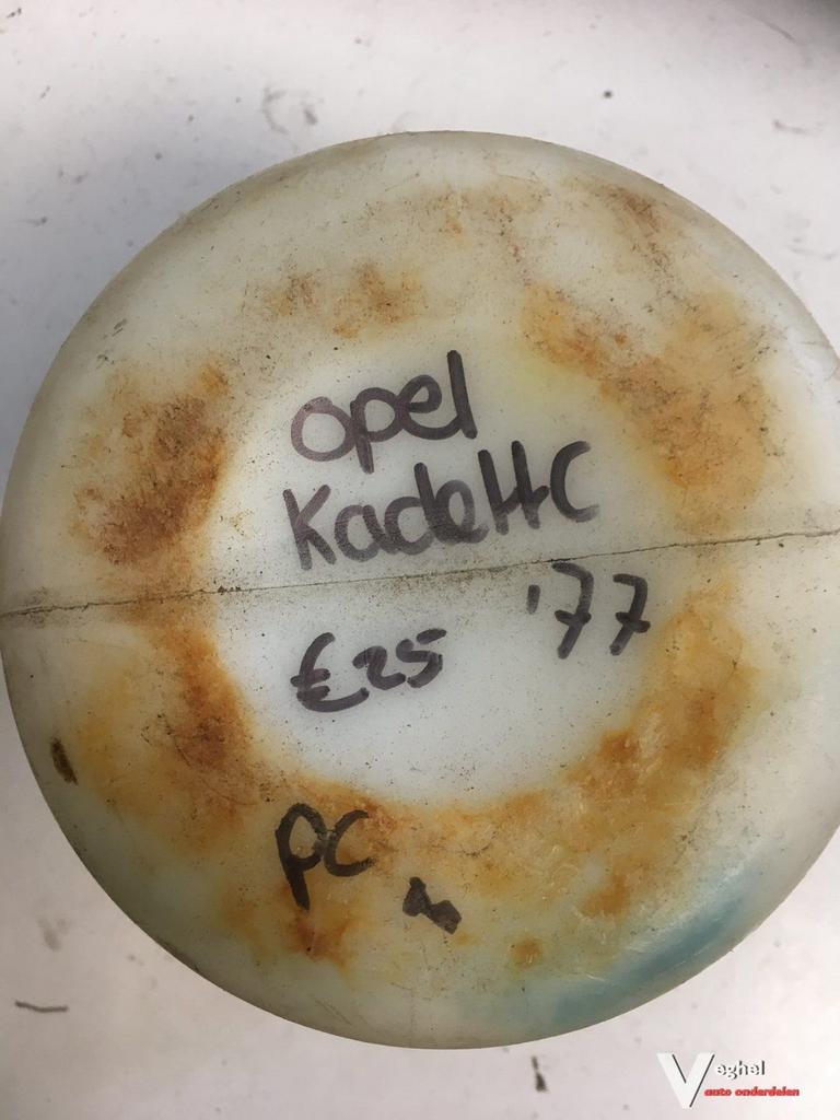 Opel Kadett C 1977 ruitensproeierreservoir, -, Utilisé, -, -