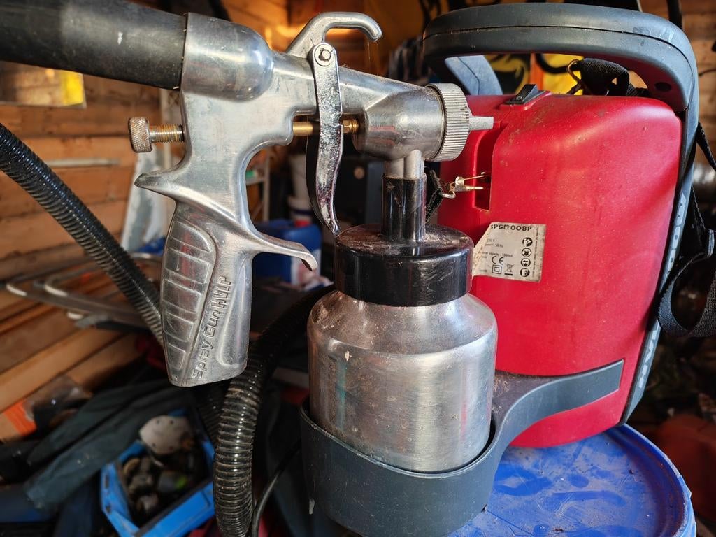 Spuitpistool met compressor, Doe-het-zelf en Bouw, Compressors, Ophalen