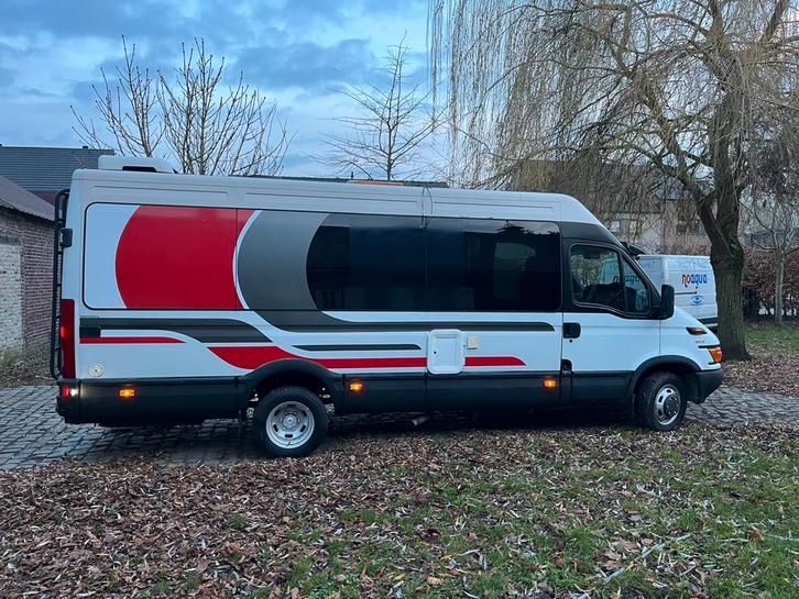 Iveco daily camper c-rijbewijs, Caravans en Kamperen, Mobilhomes, Particulier, Douche, Ophalen