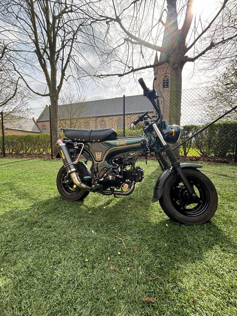 Bluroc Heritage 50cc Dax – nette staat, Fietsen en Brommers, Ophalen, Klasse B (45 km/u), Zo goed als nieuw, 4 versnellingen