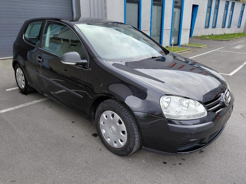 Golf 5 1400cc essence euro 4 lez ok, Auto's, Volkswagen, Zwart, 1400 cc, Euro 4, Elektrische ramen
