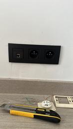 Elektricien/Klusjesman, Ophalen, Zo goed als nieuw