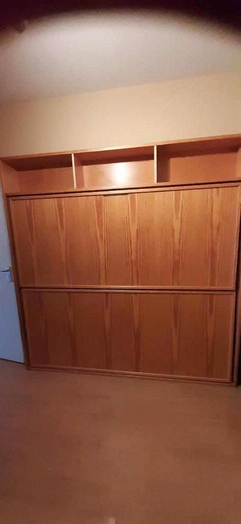 bedkast, 2 1-persoonsbedden, heel compact en stevig, Huis en Inrichting, Slaapkamer | Stapelbedden en Hoogslapers, Gebruikt, Stapelbed