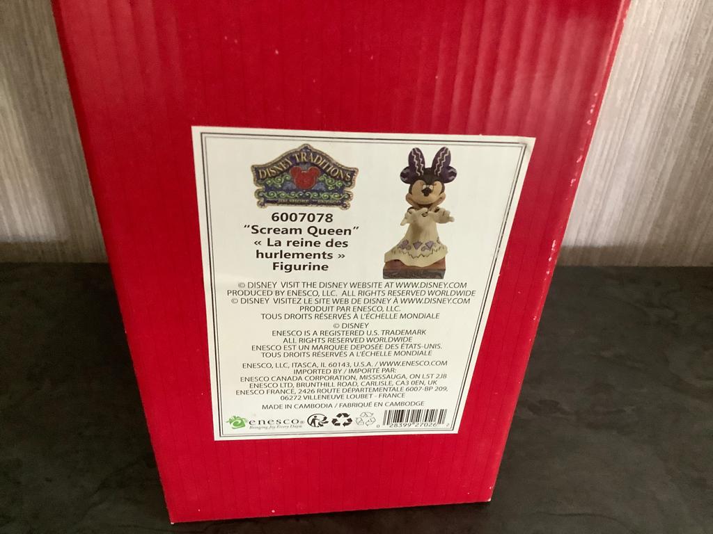 Disney Minnie Mouse "Scream Queen" traditions beeldje (Nieuw, Verzamelen, Disney, Ophalen of Verzenden, Overige figuren, Nieuw