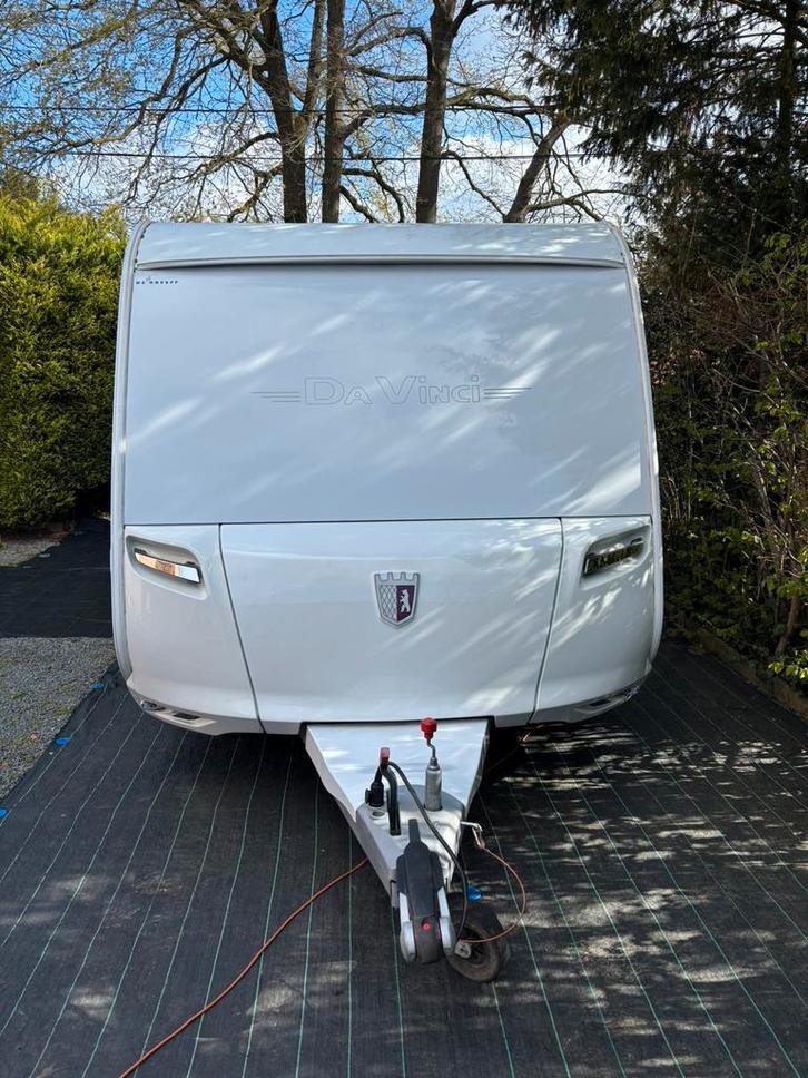 Tabbert Da Vinci 540E en très bon état., Caravanes & Camping, Caravanes, Particulier, jusqu'à 4, 1250 - 1500 kg, Banquette en rond