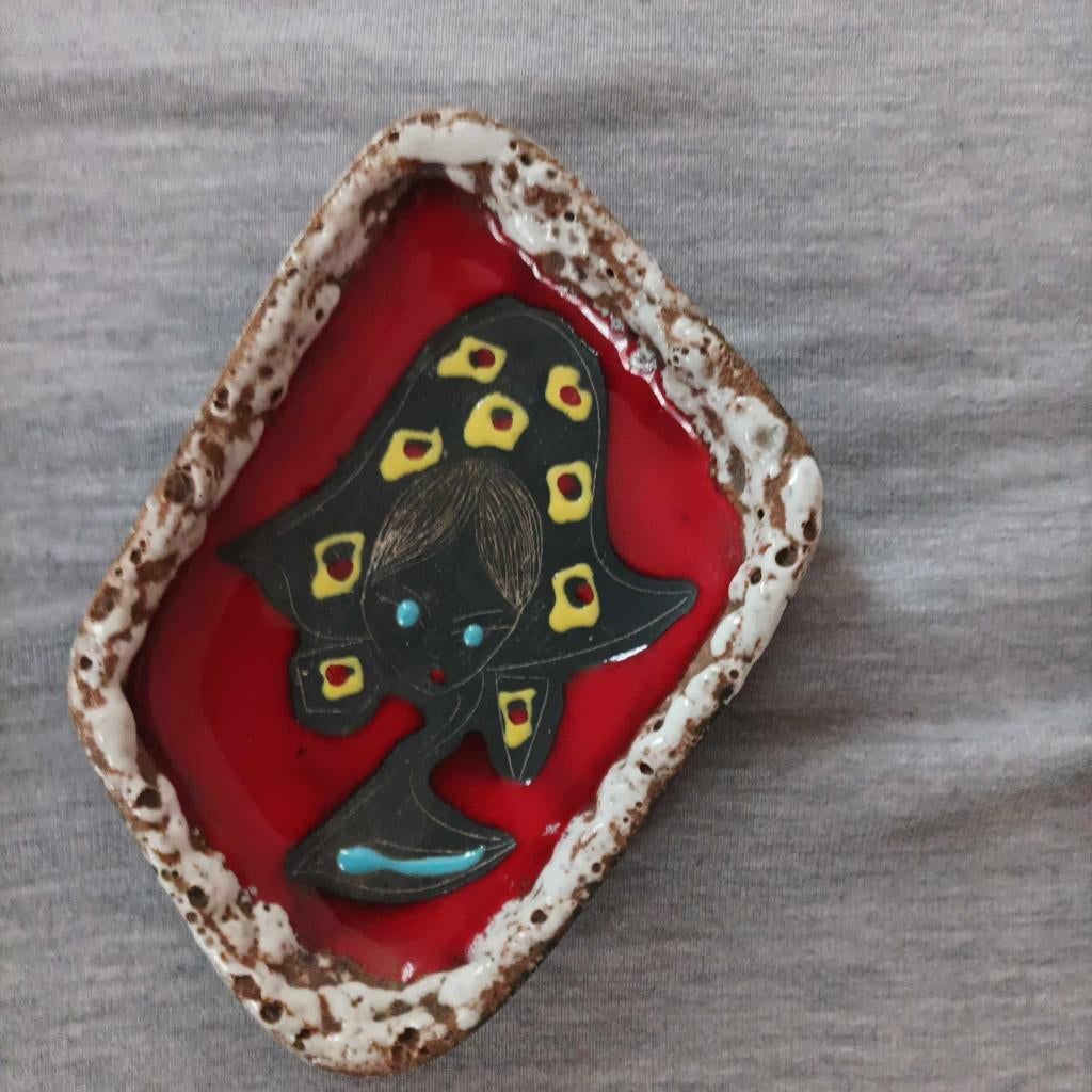 Italiaans schaaltje, keramiek, vintage, ’50-’60/ lava girl, Antiquités & Art, Antiquités | Céramique & Poterie, Enlèvement ou Envoi