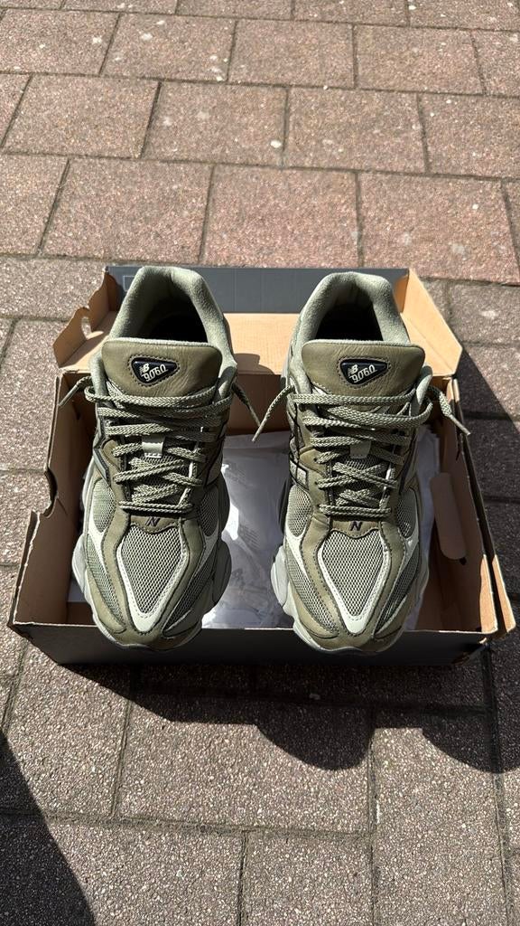 New Balance kaki – Très bon état – Taille [à compléter], Vêtements | Hommes, Chaussures, Neuf, Enlèvement ou Envoi, Autres couleurs