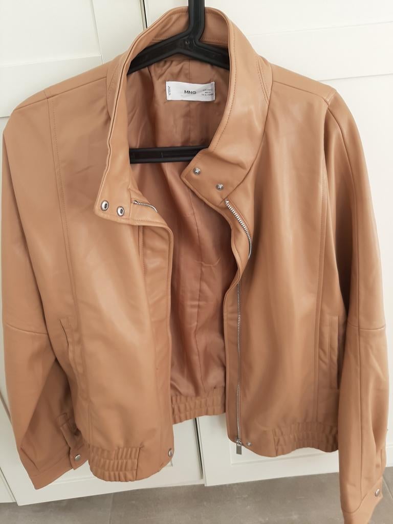 Bomberjack lederlook Mango, Kleding | Dames, Ophalen, Maat 42/44 (L), Beige