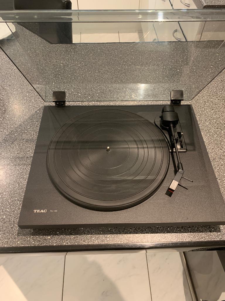 TOURNE DISQUE, Enlèvement, Neuf, Radio