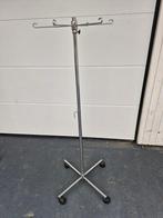 Kleding rek, Ophalen, Met wielen, Zo goed als nieuw