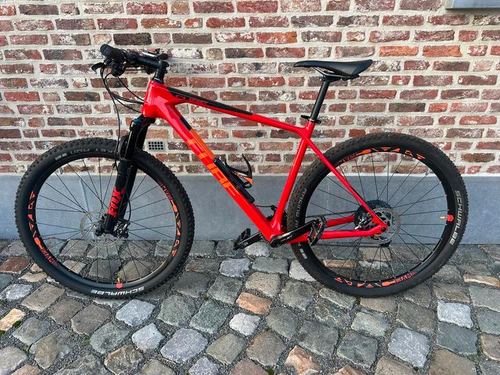Cube Reaction C:62 Race – Carbon XC hardtail – maat 21” L/XL, Vélos & Vélomoteurs, Vélos | VTT & Mountainbikes, VTT semi-rigide