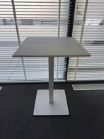 Moderne vierkante statafel – wit, Huis en Inrichting, Ophalen, Zo goed als nieuw