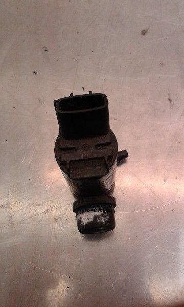 LAVE-GLACE POMPE AVANT Toyota Avensis Verso (M20), DENSO EUROPE B.V., Info@denso.nl, Toyota, Utilisé