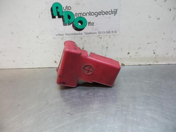 Boîte à fusibles d'un Nissan NV200, Autos : Pièces & Accessoires, Électronique & Câbles, Nissan, Utilisé, Enlèvement ou Envoi