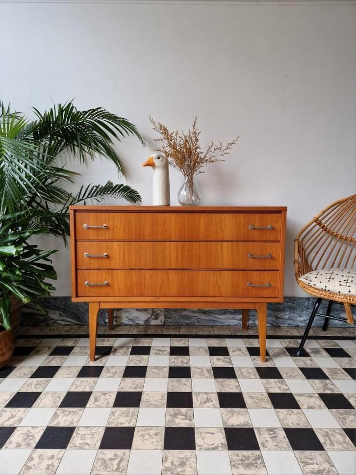 Vintage midcentury XL ladekast | commode | kast retro, Maison & Meubles, Armoires | Commodes, Utilisé, Moins de 100 cm, 100 à 150 cm