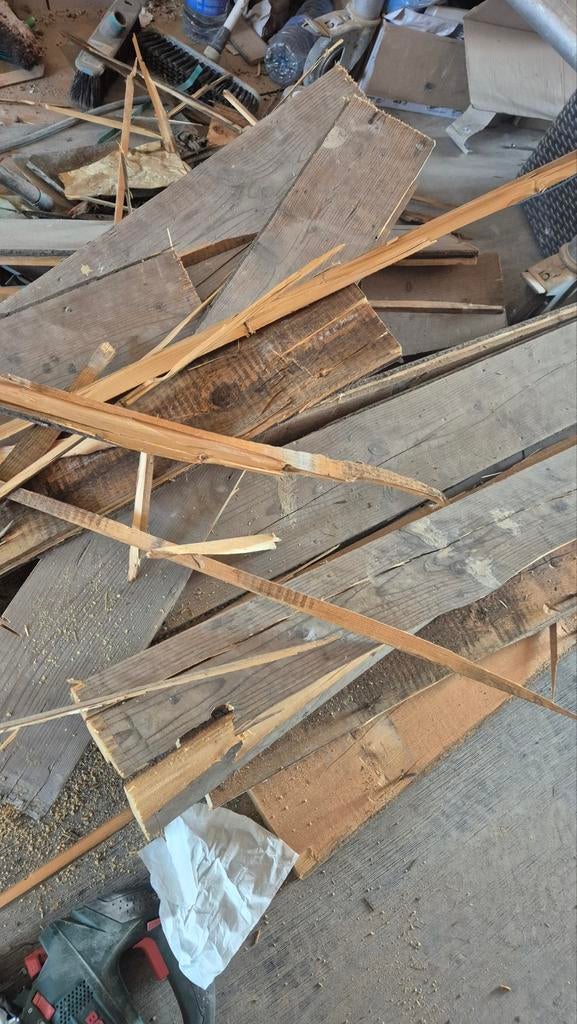 Gratis Brandhout, Ophalen