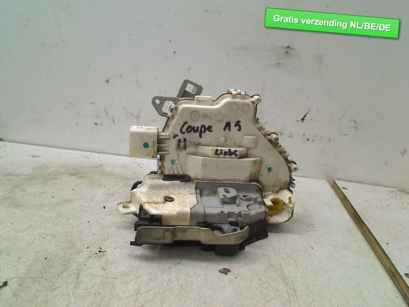 PORTIERSLOT LINKS Audi TT (8J3) (8J1837015C), Gebruikt, Dhr. R. de Gouw, Links, Audi