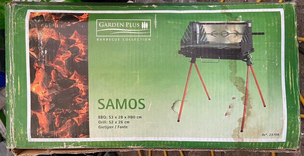 BBQ / grill in gietijzer op pootjes 53x28x80h/52x26 zie info, Tuin en Terras, Houtskoolbarbecues, Zo goed als nieuw, Ophalen