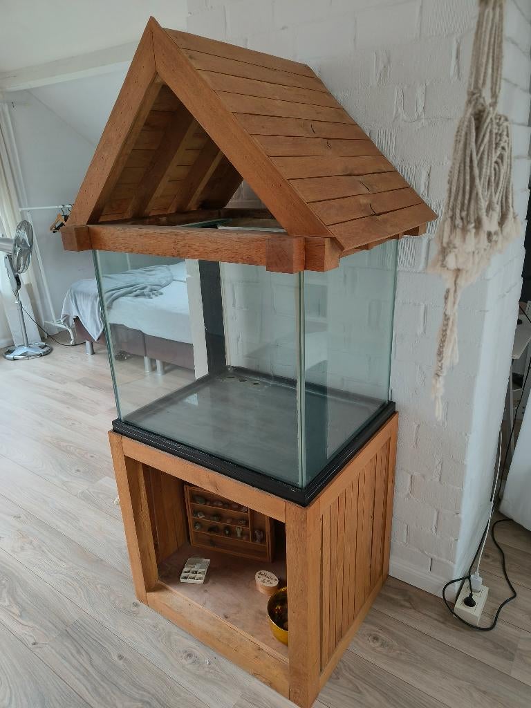 Aquarium met eiken dak en onderstel, Enlèvement, Utilisé, Aquarium vide
