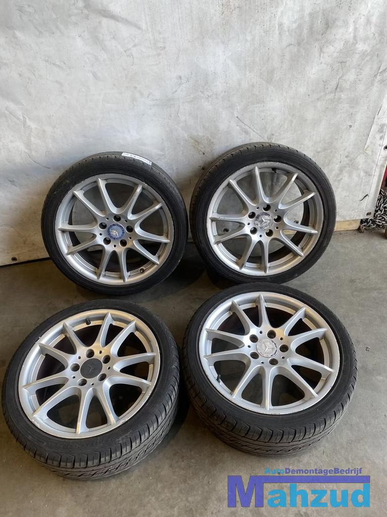 MERCEDES Sportvelgen velgen 5x112 66.6 215 40 17 inch, Autos : Pièces & Accessoires, Pneus & Jantes, Pneu(s), Utilisé