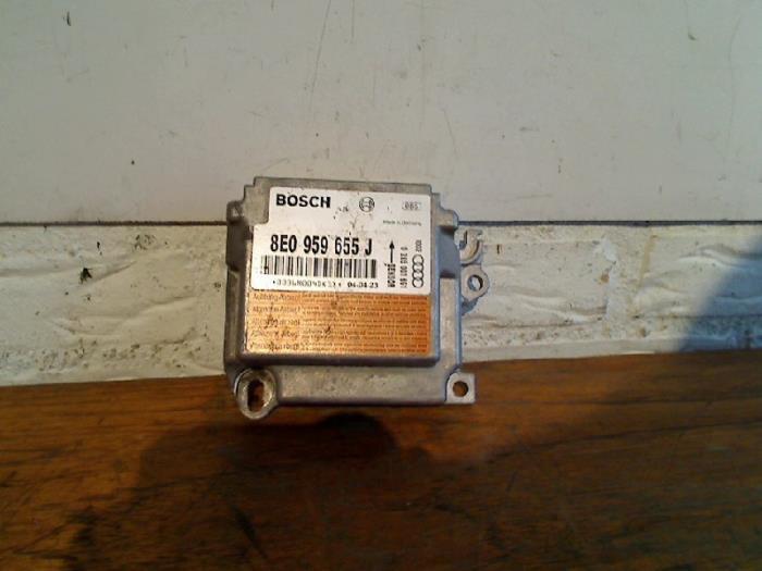 Module airbag d'un Audi A4, Autos : Pièces & Accessoires, Électronique & Câbles, Audi, Utilisé, 3 mois de garantie, Enlèvement ou Envoi