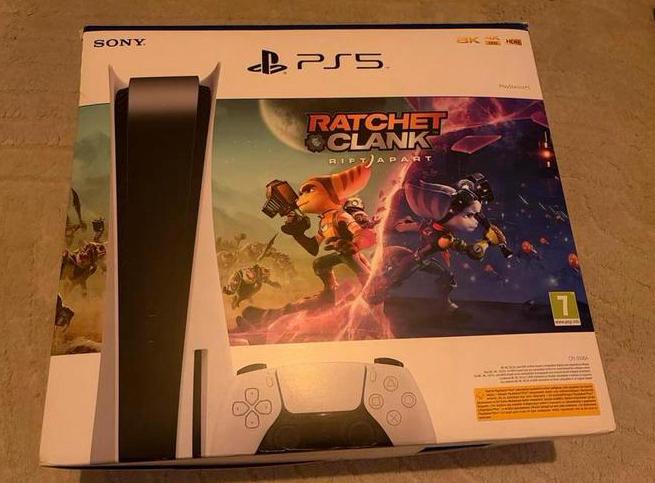 PS5 avec 16 jeux, 2 manettes et station de recharge, Consoles de jeu & Jeux vidéo, Enlèvement ou Envoi, Comme neuf