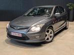 Hyundai i30 1.6 CRDi bluetooth 2e eigenaar Nieuw onderhoud, Auto's, Hyundai, Voorwielaandrijving, Euro 5, Stof, Zwart