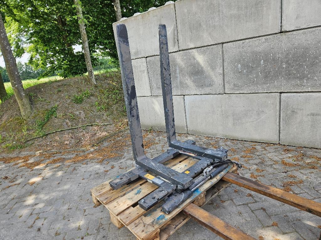 ZGAN , Fem 3 sideshift met vorken Merk Kaup, Ophalen