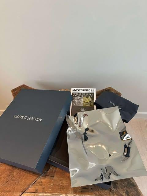 Georg Jensen Verner Panton, Ophalen