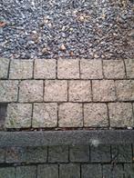 Pavé en béton roulé de 10 x 10 cm., Jardin & Terrasse, Pavé & Dalles, Béton, Enlèvement, Utilisé, Briques