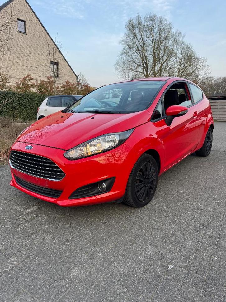 FORD FIESTA AUTOMATIQUE ESSENCE 1.0, Autos, Ford, Particulier, Fiësta, ABS, Airbags, Air conditionné, Bluetooth, Verrouillage central