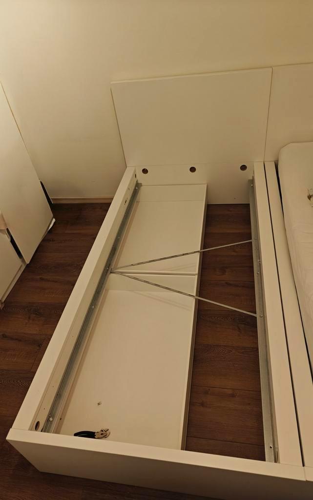 MALM Bedonderstel, hoog, wit, 90x200 cm, Huis en Inrichting, Slaapkamer | Bedden, Eenpersoons, Wit, Ophalen