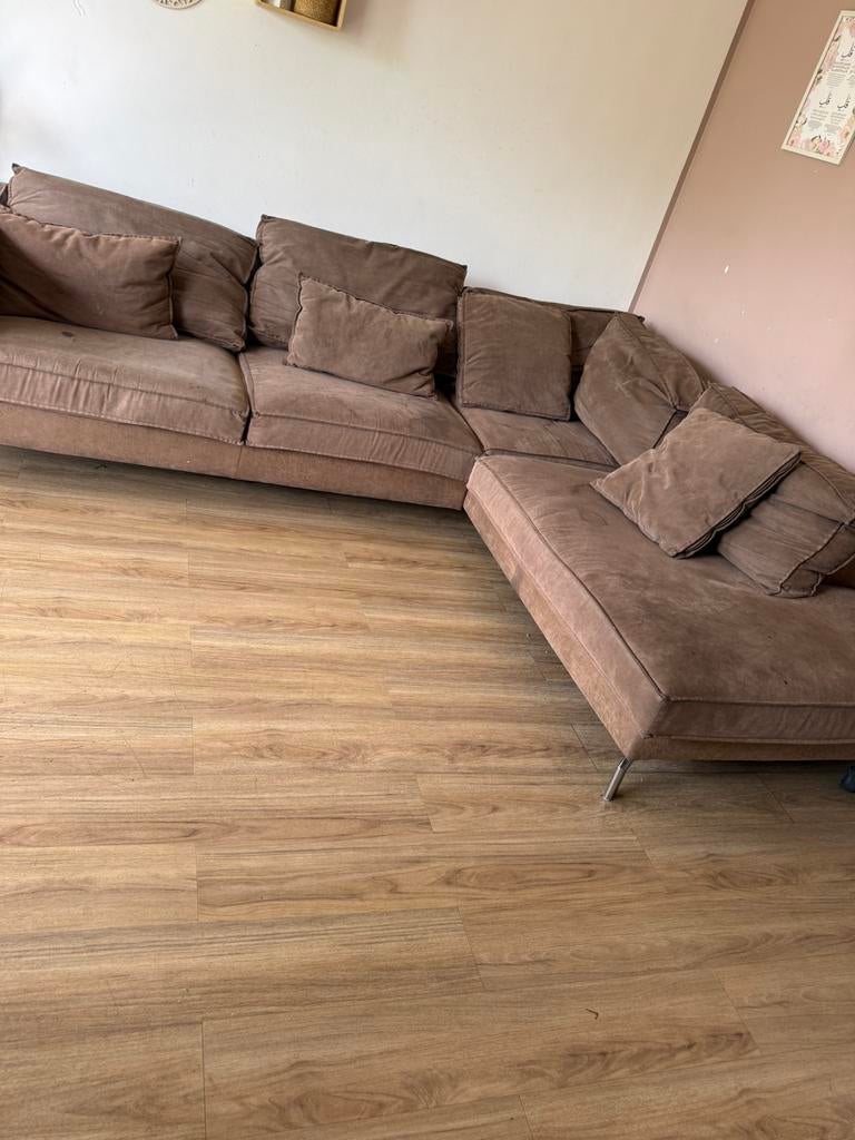 Salon gratuit, Enlèvement, Utilisé