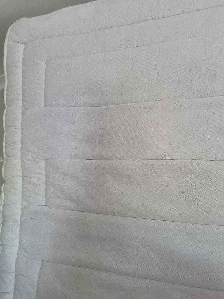 Matelas BEKA 1 pers à donner, Maison & Meubles, 90 cm, Matelas, Une personne, Enlèvement