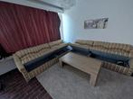 Modulaire zetel 4 plaatsen met opbergruimte + 3 poefs, Huis en Inrichting, Ophalen, Gebruikt, Overige materialen
