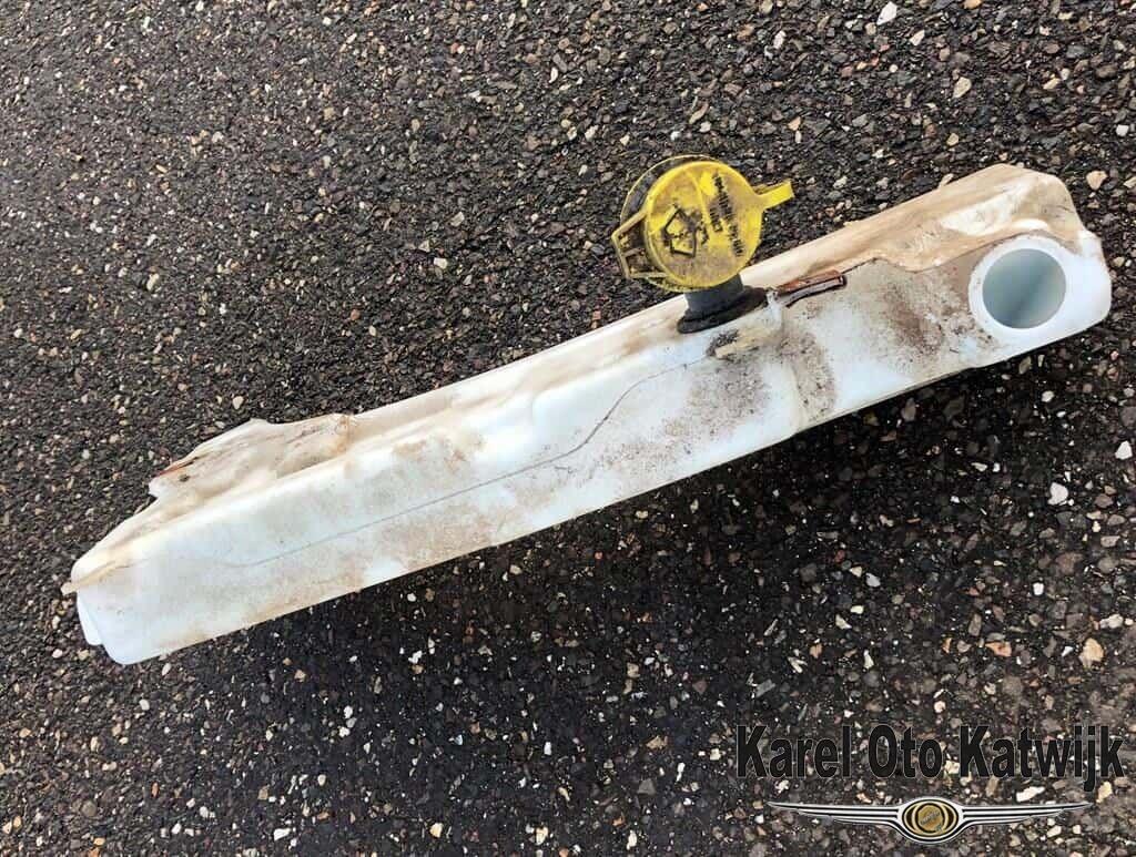 Ruitensproeier reservoir Jeep Cherokee XJ 1998-2000, Neuf, -, -, -